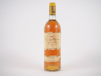 Vente aux enchères 1 BOUTEILLE CHÂTEAU D'YQUEM 1er CCS SAUTERNES - 1980 - BG/EA