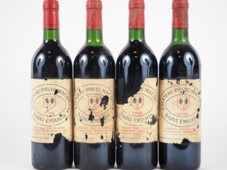 Vente aux enchères 4 BOUTEILLES CHÂTEAU PAVIE MACQUIN GCC ST ÉMILION - 1988 - 2 BG/2 LB/E