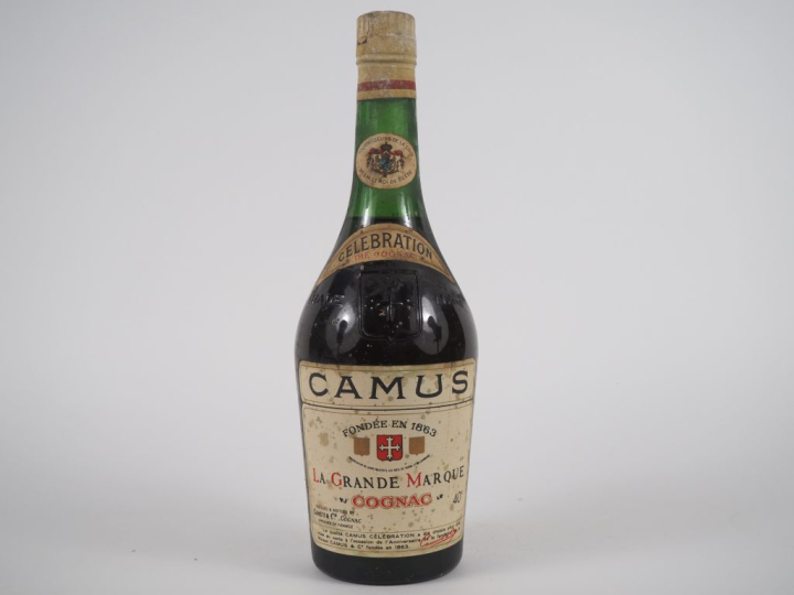 1 VIEILLE BOUTEILLE COGNAC CAMUS LA GRANDE MARQUE 'CELEBRATION' - ES
