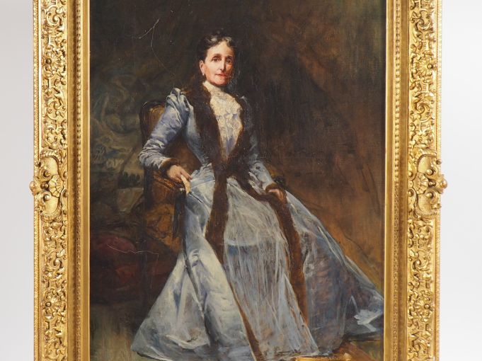 Maurice JANNIN.  "portrait d'apparat d'une élégante à la robe de soie 