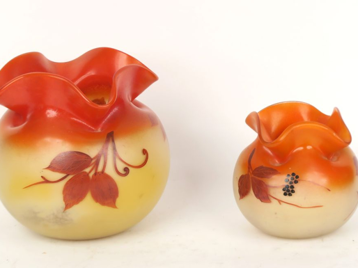 LEGRAS. Deux différents vases en verre à décor peint d'arbres en fleur