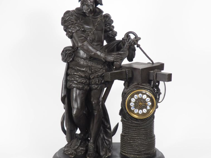 J. CARRIER. "Le capitaine de vaisseau". Importante sculpture en fonte 