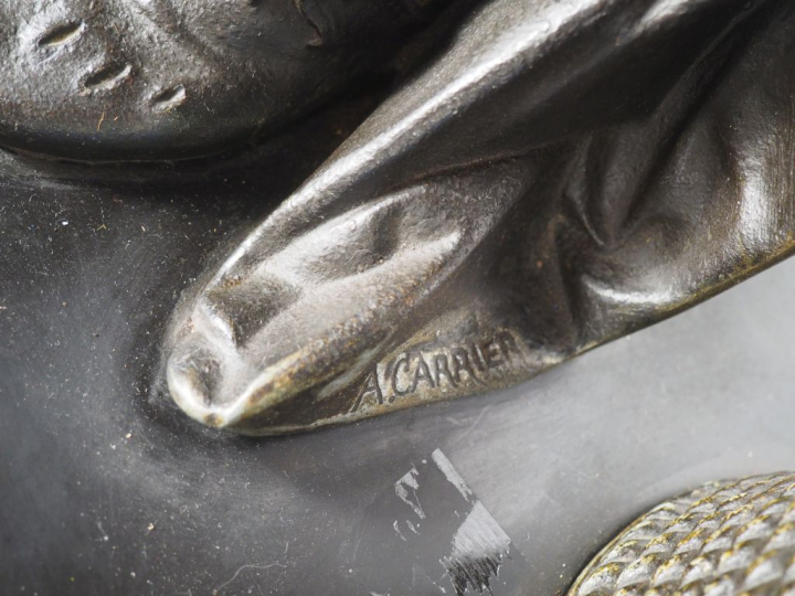 J. CARRIER. "Le capitaine de vaisseau". Importante sculpture en fonte 