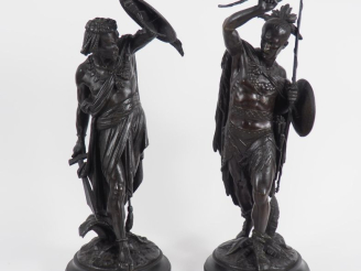 Vente aux enchères Ecole française fin XIXème. "Guerriers barbares". Suite de deux sculpt