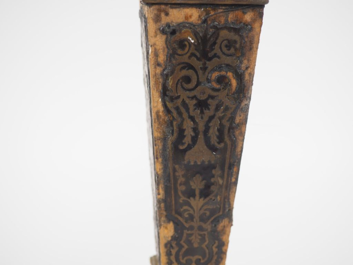 Paire de candélabres Napoléon III de style Louis XIV en bronze et marq
