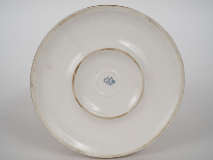 Groupe en porcelaine de saxe fin XIXème - début XXème, "amours bacchiq