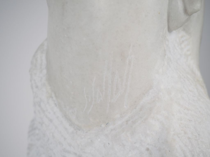 Serge SALLAN.  "Ephébe" . grande sculpture en marbre blanc des pyrénée