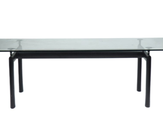 Vente aux enchères LE CORBUSIER, Pierre JEANNERET, et Charlotte PERRIAND pour CASSINA. Ta