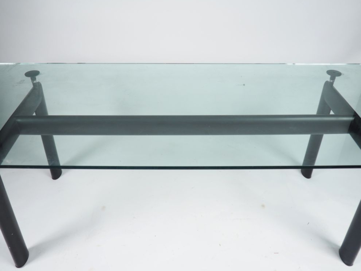 LE CORBUSIER, Pierre JEANNERET, et Charlotte PERRIAND pour CASSINA. Ta