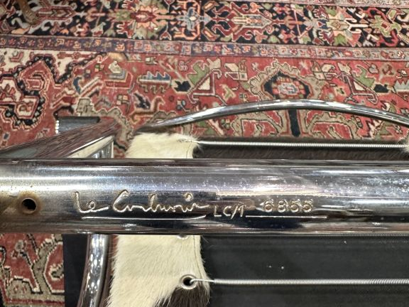  LE CORBUSIER, Pierre JEANNERET et Charlotte PERRIAND édition Cassina.