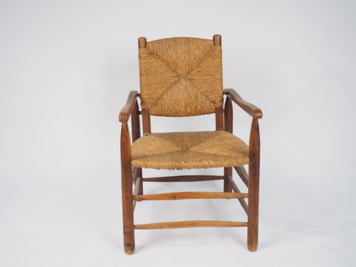 Charlotte PERRIAND. Fauteuil paillé N°21 années 60 dit « chamrousse » 