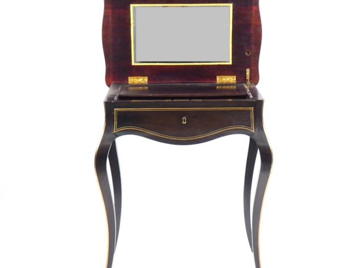 Travailleuse Napoléon III de style Louis XV en marqueterie boule et fi