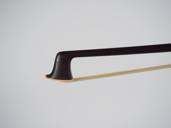Violon d'étude 	fait à Mirecourt vers  1930	. 359 mm. (	prêt à jouer).