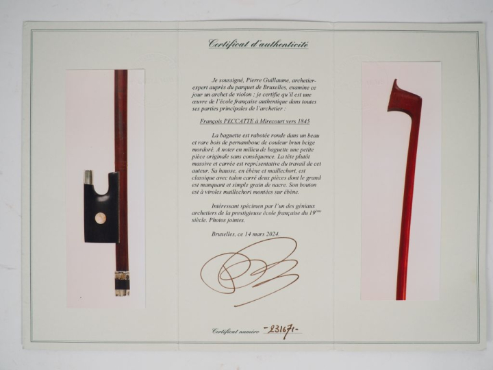 	Interessant archet de violon	 fait par Francois Peccatte dans un beau