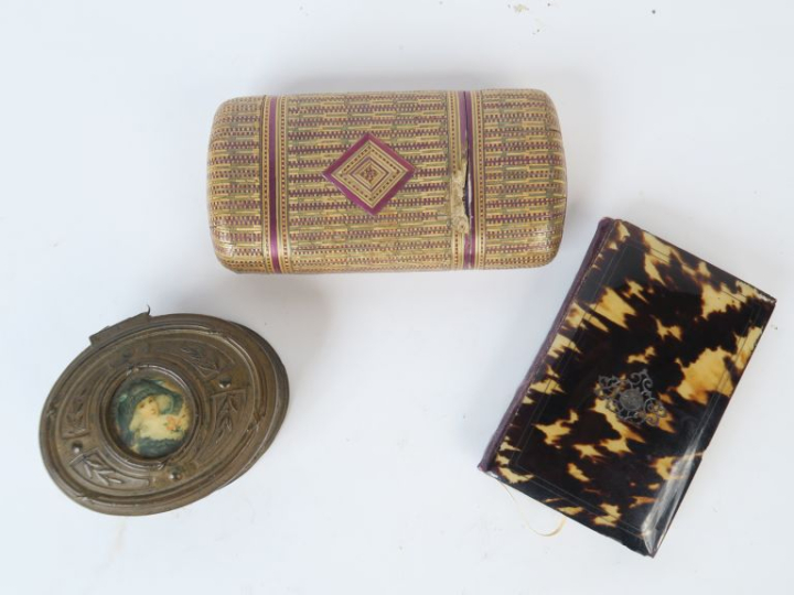 Etui fin XVIIIème - début XIXème en marqueterie de paille à décor de m