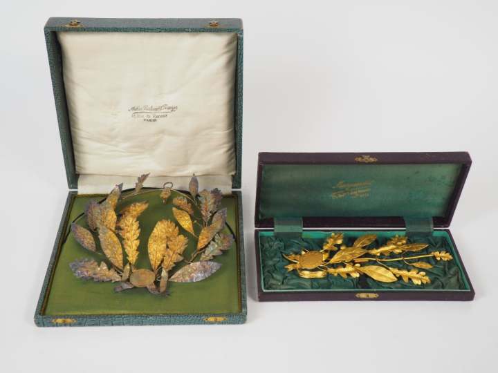 Palme et couronne de récompense en argent doré à décor de feuilles de 
