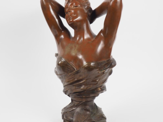 Vente aux enchères N. MAYER.  "le matin". Sculpture en bronze à double patine. Fondeur Bo
