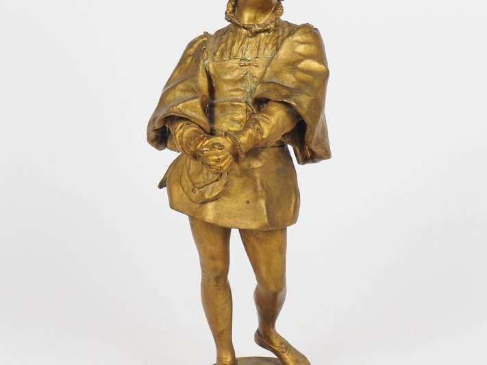 P. FILHASTRE.  "Gringoire". Sculpture en bronze doré. Signée. H. 43,5 