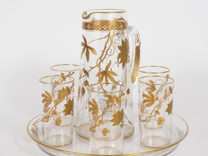 Service à orangeade 1900 en cristal à décor émaillé et doré de fleurs 