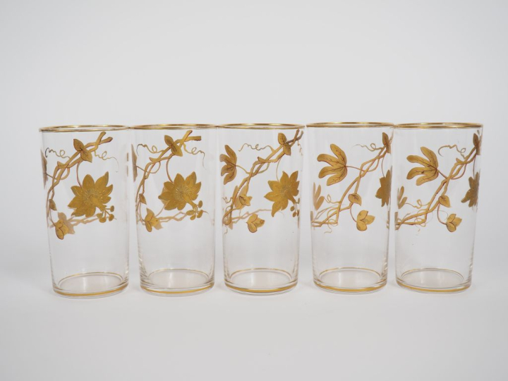 Service à orangeade 1900 en cristal à décor émaillé et doré de fleurs 