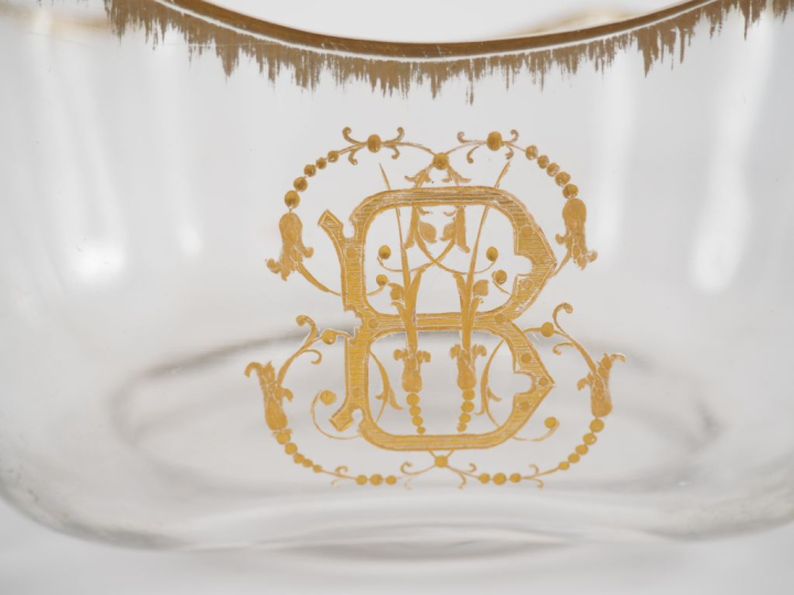 Jatte à crème Napoléon III en cristal, à décor de monogramme et de lis