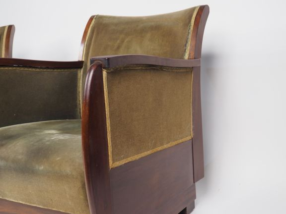 Paire de bergères Art Déco en acajou massif et placage d'acajou, garni