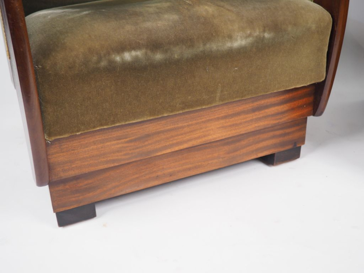 Paire de bergères Art Déco en acajou massif et placage d'acajou, garni