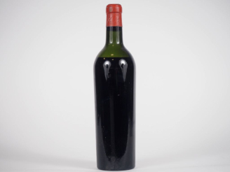 Vente aux enchères 1 BOUTEILLE CHÂTEAU LARROQUE HAUT ST ÉMILION - 1911 - BEP/SE/BOUCHON É