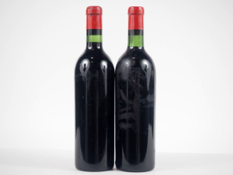 Vente aux enchères 2 BOUTEILLES CHÂTEAU L'ÉVANGILE POMEROL - 1957 - 1 TRÈS BON NIVEAU/1 B