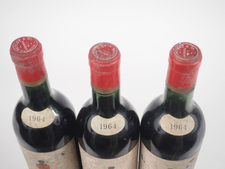 3 BOUTEILLES CHÂTEAU LA COMMANDERIE POMEROL - 1964 - LB/ES/1 ELA