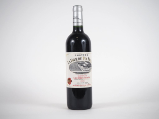 Vente aux enchères 1 BOUTEILLE CHÂTEAU LA TOUR DU PIN FIGEAC GCC ST ÉMILION - 2006 