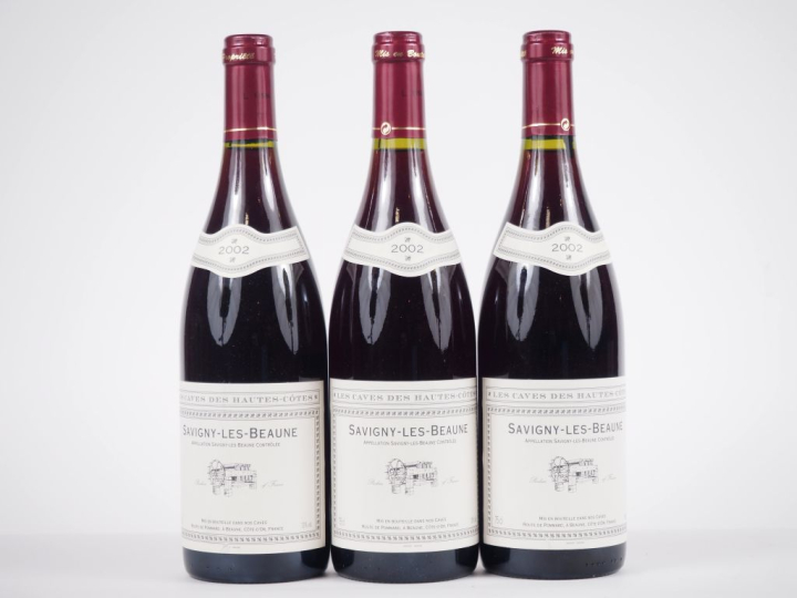 3 BOUTEILLES SAVIGNY LES BEAUNE LES CAVES DES HAUTES CÔTES - 2002