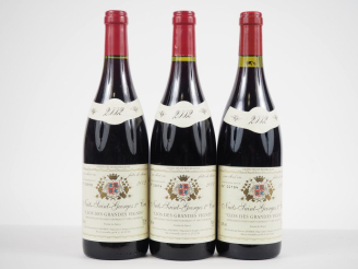 Vente aux enchères 3 BOUTEILLES NUITS ST GEORGES 1er CRU "CLOS DES GRANDES VIGNES" PIERRE