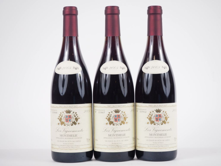 3 BOUTEILLES MONTHÉLIE "LES VIGNEMONTS" PIERRE LAFOREST - 2005  