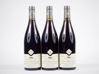 Vente aux enchères 3 BOUTEILLES NUITS ST GEORGES 1er CRU "LES POULETTES" MAURICE BIDOUILH