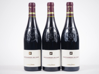 Vente aux enchères 3 BOUTEILLES CHÂTEAUNEUF DU PAPE LOUIS AFFRE - 2009
