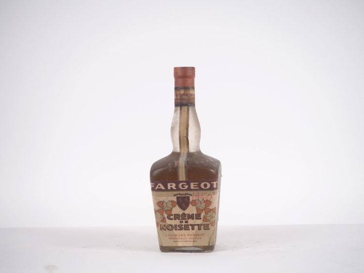 1 VIEILLE BOUTEILLE LIQUEUR FARGEOT CRÈME DE NOISETTE 