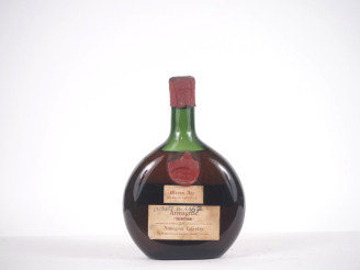 Vente aux enchères 1 BOUTEILLE ARMAGNAC "RESERVE MOYEN AGE" LAFONTAN - CAPSULE CIRE CORRO