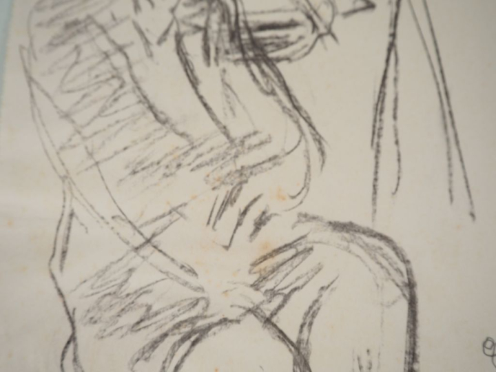 Mario CAVAGLIERI.  "Les convives" Dessin au fusain, signé en bas à gau