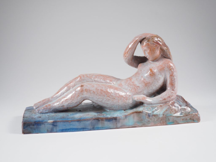 Henri Paul REY.  "modèle nue allongée" Sculpture en terre cuite vernis