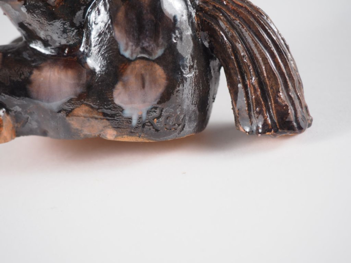 Henri Paul REY.  "Amazone" Sculpture en terre cuite vernissée polychro