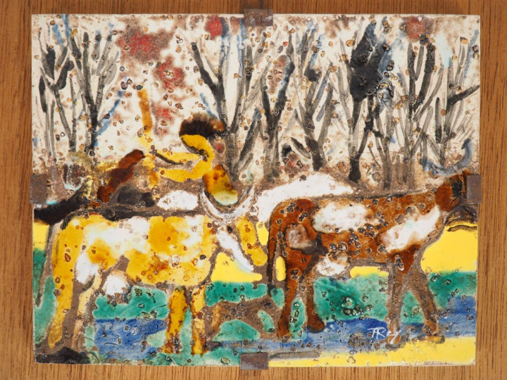 Henri Paul REY.  "paysanne et son troupeau" Plaque en céramique émaill