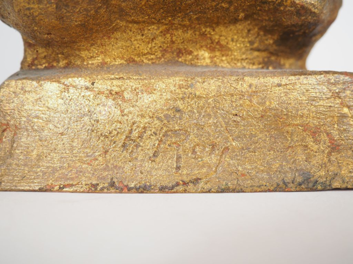 Henri Paul REY.  "la gardienne d'oies" Sculpture en terre cuite dorée 