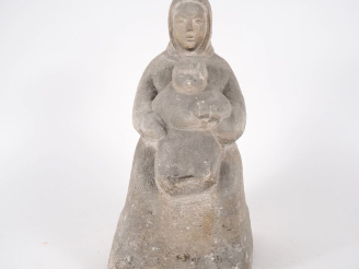 Vente aux enchères Henri Paul REY.  "maternité" Sculpture en pierre  non signée H. 40 cm