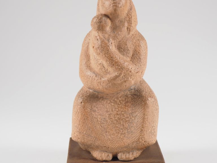 Henri Paul REY. "jeune mère et son enfant" Sculpture en terre cuite Si
