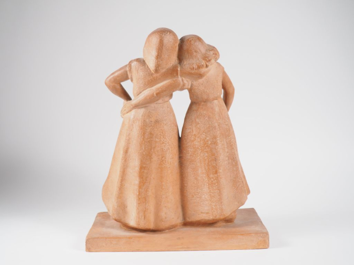 Henri Paul REY.  "les deux jeunes paysannes" Groupe en terre cuite  Si