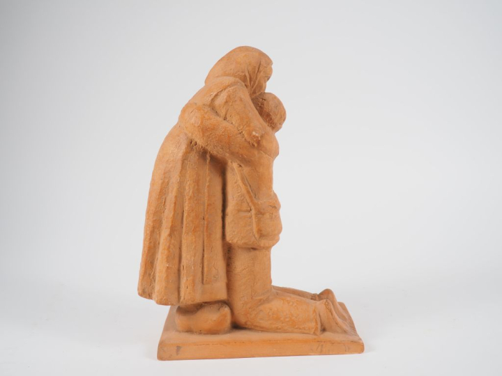 Henri Paul REY.  "le baiser" Sculpture en platre patiné  Signée H. 29 