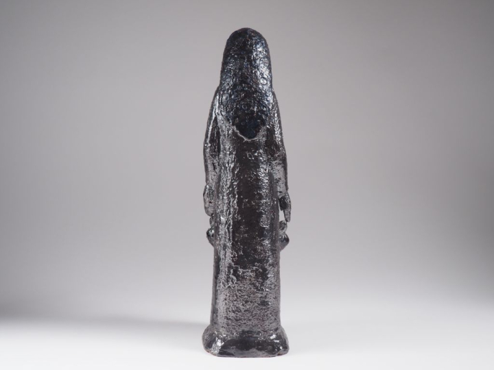 Henri Paul REY.  "Vierge à l'enfant" Sculpture en terre cuite vernissé