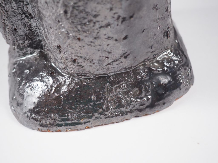 Henri Paul REY.  "Vierge à l'enfant" Sculpture en terre cuite vernissé