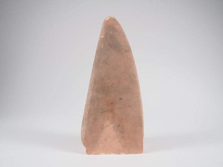 Henri Paul REY.  "Notre dame du Sauveur" Sujet en platre patiné Signé 